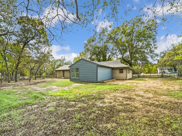 243 Orchard, Lone Grove, OK 73443