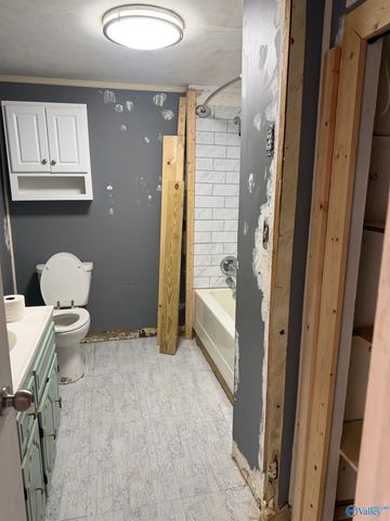 408 Irvin Street, Athens, AL 35611