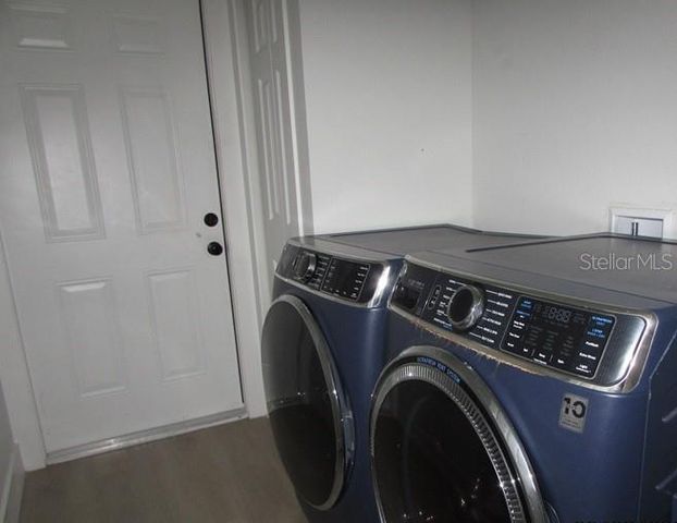 10 FISHER LOOP, Ocklawaha, FL 32179