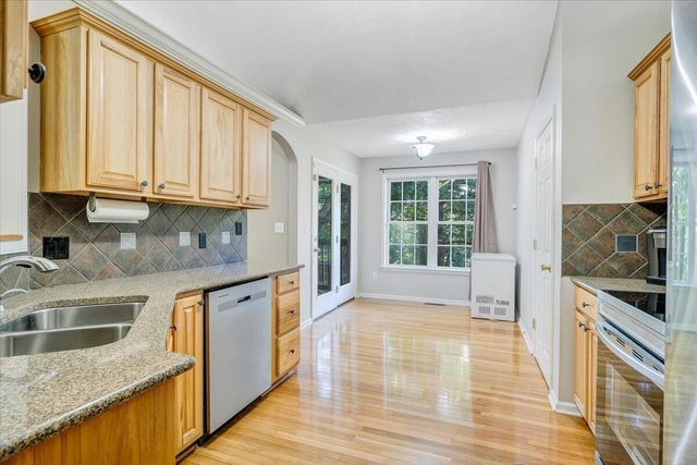 1425 Virginia Ridge DR, Hardy, VA 24101