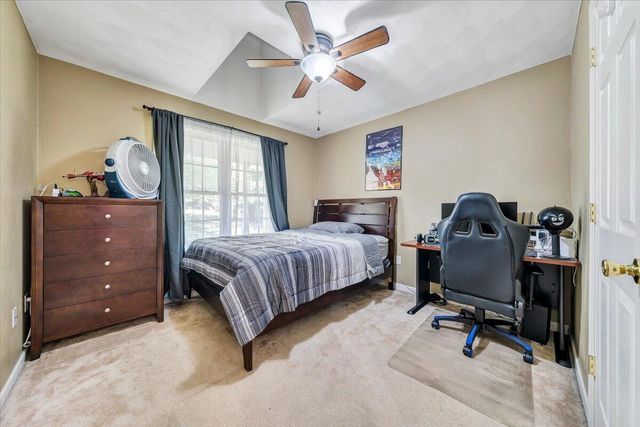 1425 Virginia Ridge DR, Hardy, VA 24101