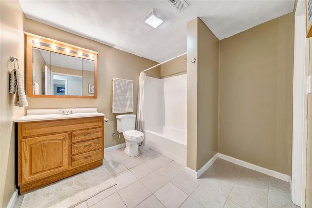 1425 Virginia Ridge DR, Hardy, VA 24101