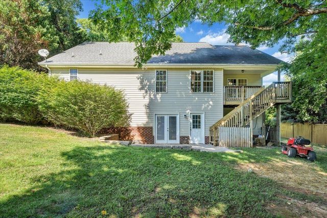 1425 Virginia Ridge DR, Hardy, VA 24101