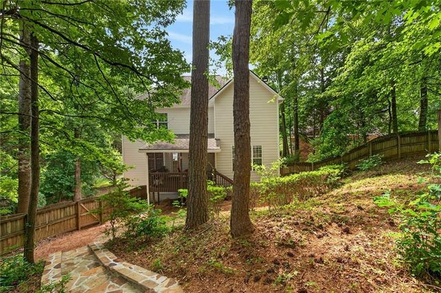 3225 Chippewa Run NW, Kennesaw, GA 30152