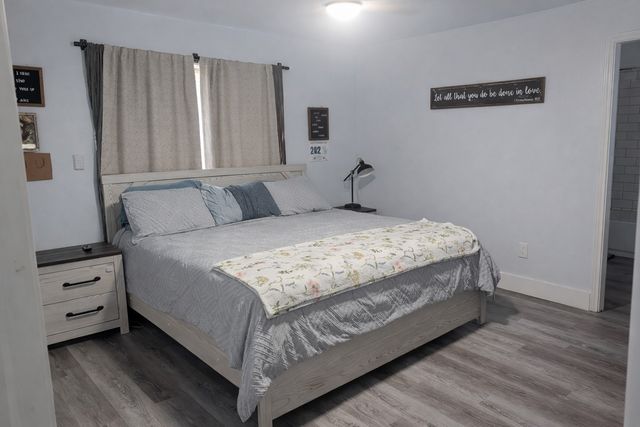 211 W Mcafee Drive, Mabank, TX 75147