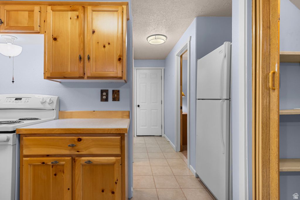 Image 14 of property listing at 1250 N PIUTE DR, Kanab, UT 84741