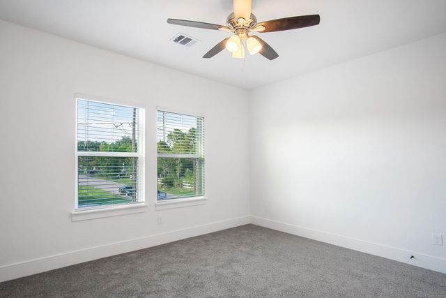 11037 Bois D Arc Street, La Porte, TX 77571