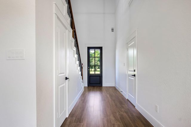 11037 Bois D Arc Street, La Porte, TX 77571