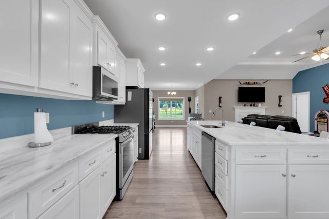 1469 Ledford Mill Rd, Tullahoma, TN 37388