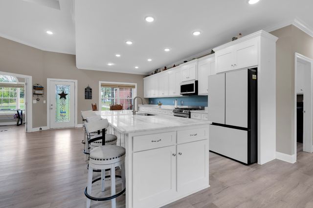 1469 Ledford Mill Rd, Tullahoma, TN 37388