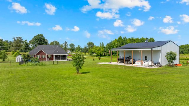 1469 Ledford Mill Rd, Tullahoma, TN 37388