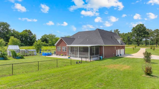 1469 Ledford Mill Rd, Tullahoma, TN 37388
