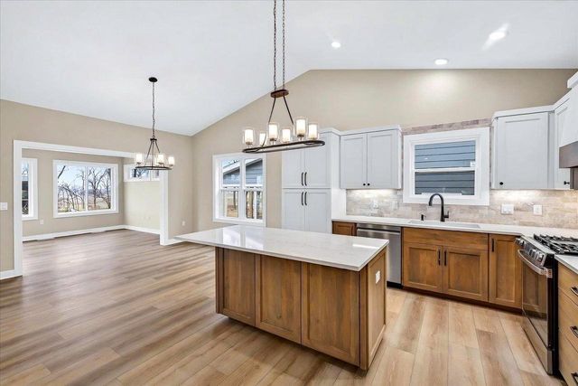 6485 Ridge View Way, Deforest, WI 53532