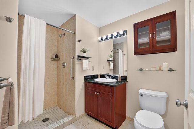 1 Nassau 1607, Boston, MA 02111