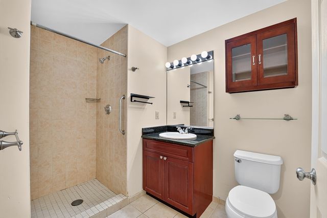 1 Nassau 1607, Boston, MA 02111