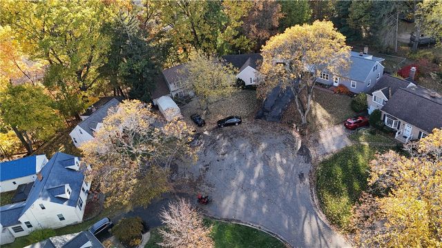 61 Villewood Drive, Greece, NY 14616