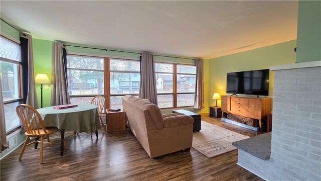 61 Villewood Drive, Greece, NY 14616