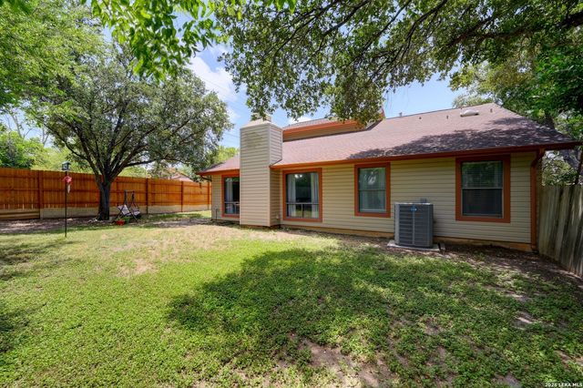 4431 PEBBLE HL, San Antonio, TX 78217