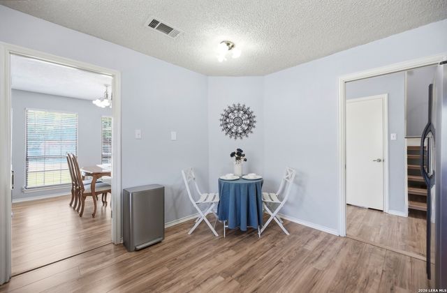 4431 PEBBLE HL, San Antonio, TX 78217