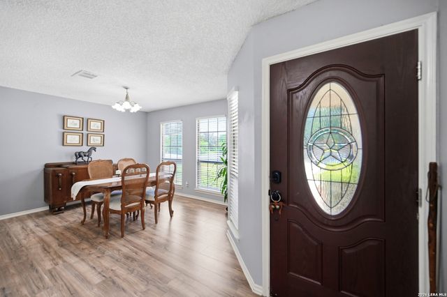 4431 PEBBLE HL, San Antonio, TX 78217