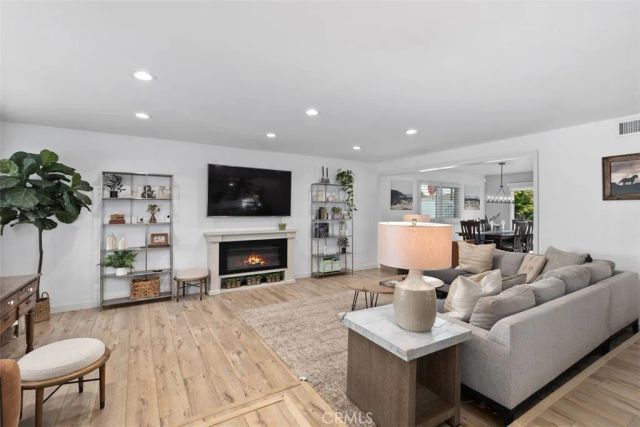 13772 Ridgecrest Cir, Tustin, CA 92780