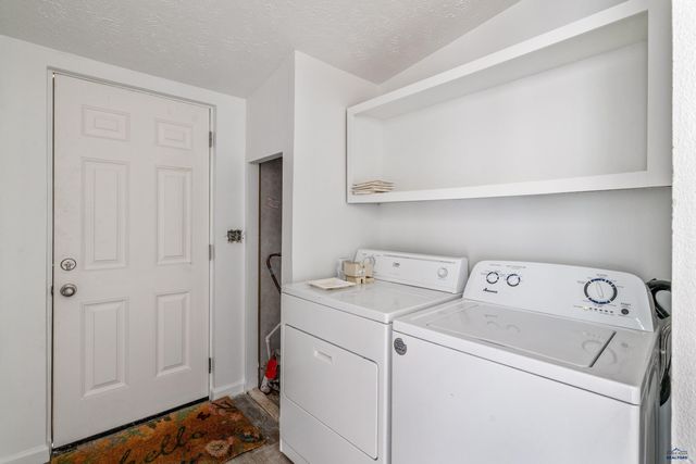 14779 MUSTANG LN, Rapid City, SD 57703