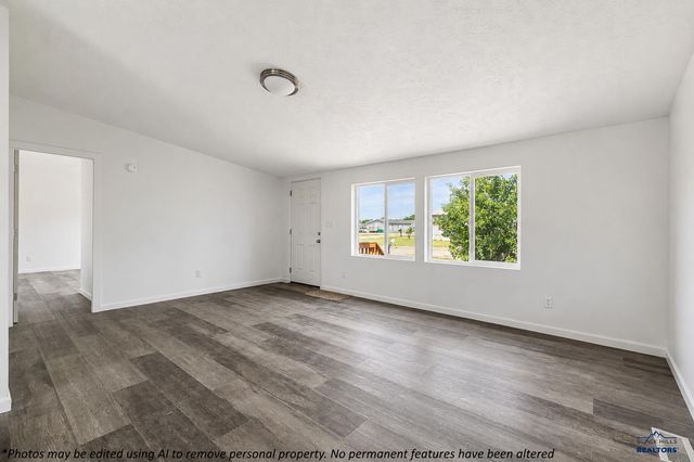 14779 MUSTANG LN, Rapid City, SD 57703