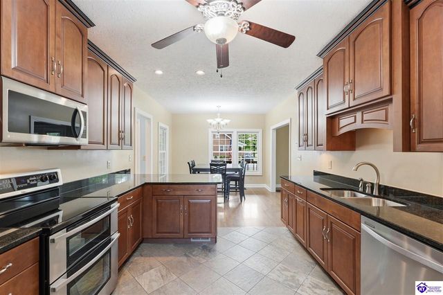 923 N Main Street, Elizabethtown, KY 42701