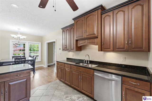 923 N Main Street, Elizabethtown, KY 42701