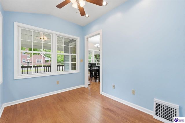 923 N Main Street, Elizabethtown, KY 42701
