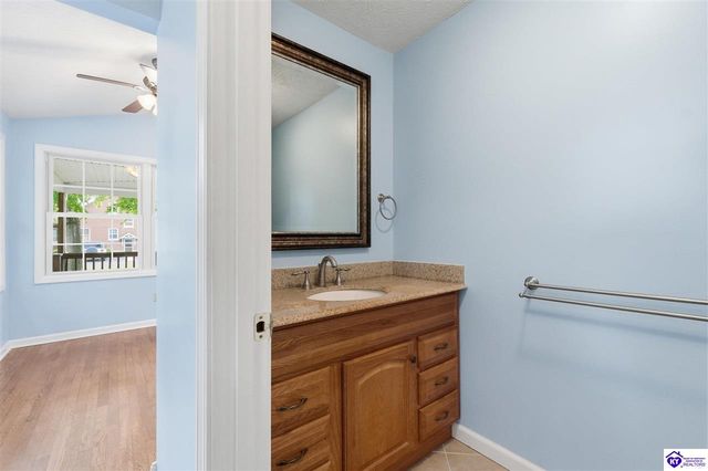 923 N Main Street, Elizabethtown, KY 42701