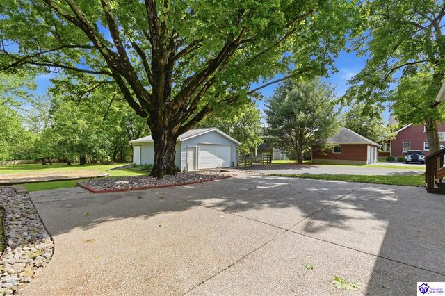 923 N Main Street, Elizabethtown, KY 42701