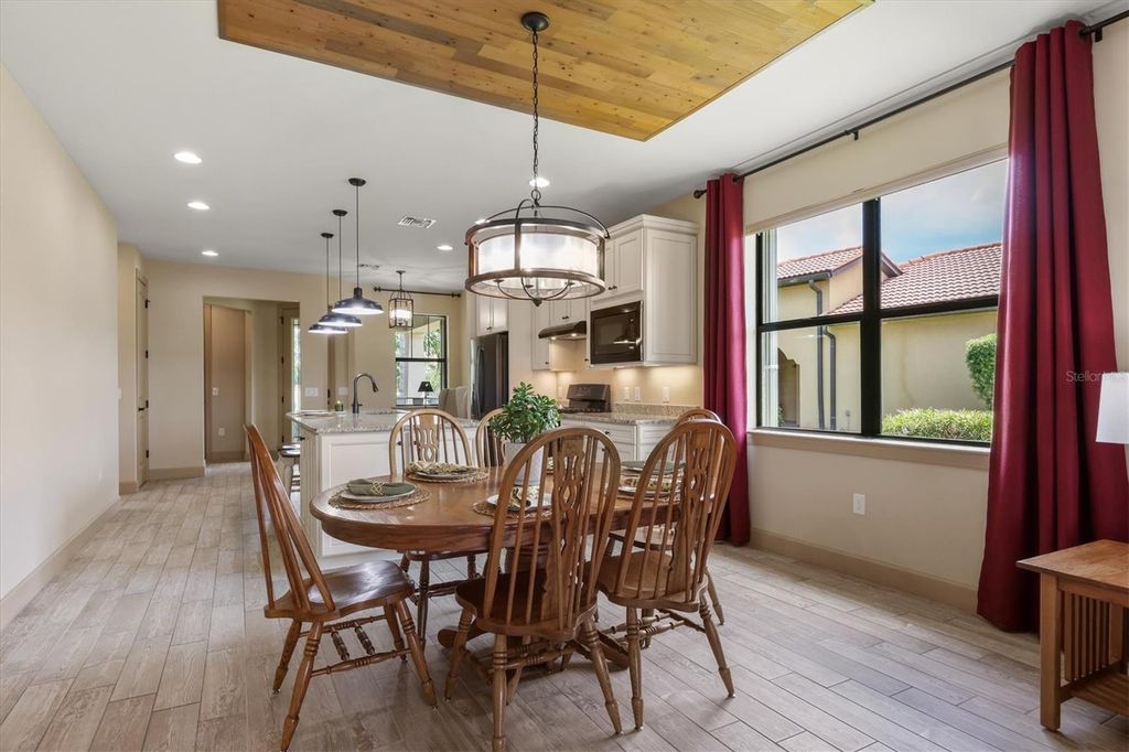 Image 15 of property listing at 17523 HAMPTON FALLS TERRACE, Bradenton, FL 34202