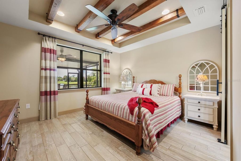 Image 22 of property listing at 17523 HAMPTON FALLS TERRACE, Bradenton, FL 34202