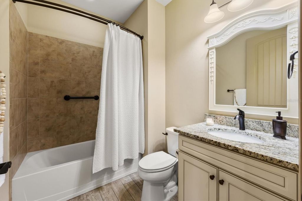 Image 28 of property listing at 17523 HAMPTON FALLS TERRACE, Bradenton, FL 34202