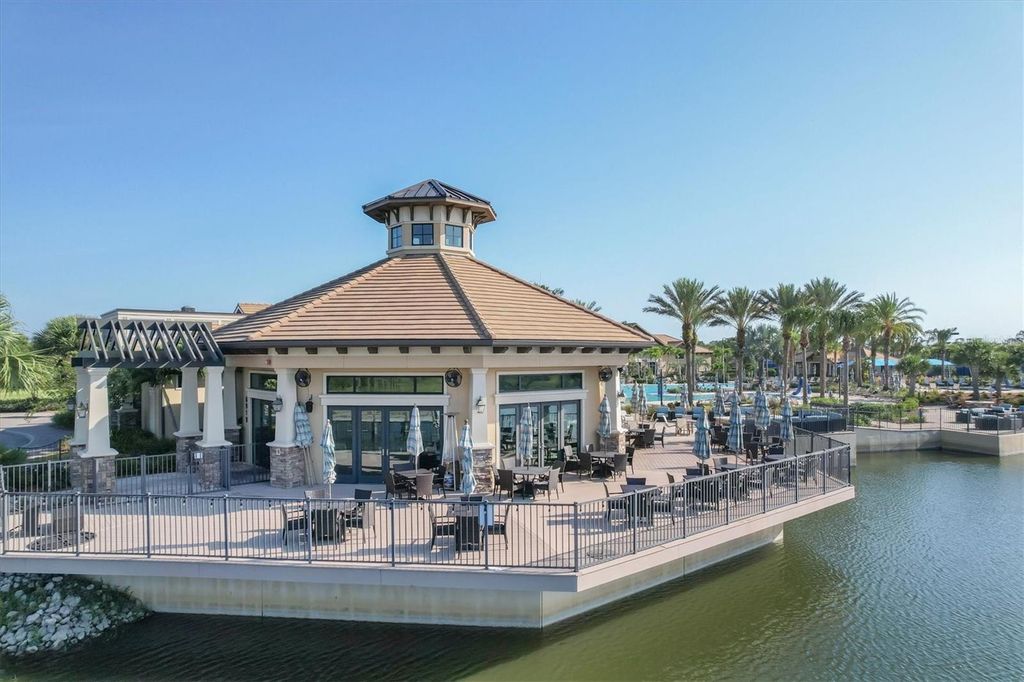 Image 50 of property listing at 17523 HAMPTON FALLS TERRACE, Bradenton, FL 34202