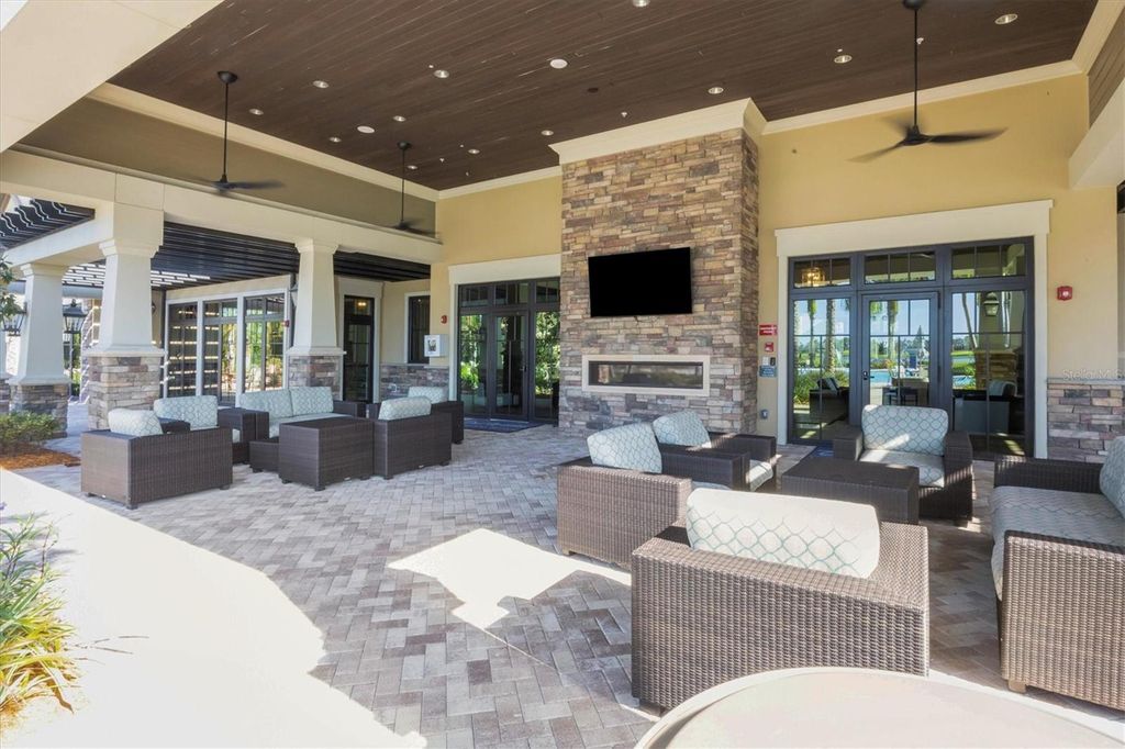 Image 74 of property listing at 17523 HAMPTON FALLS TERRACE, Bradenton, FL 34202