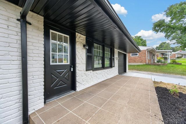 10944 Lemarie Drive, Sharonville, OH 45241