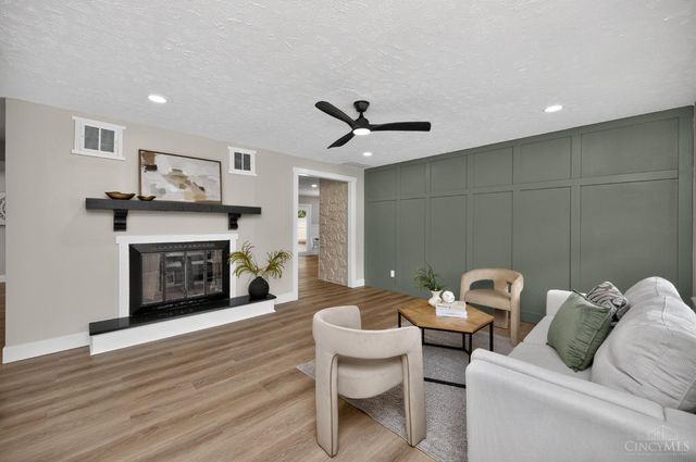 10944 Lemarie Drive, Sharonville, OH 45241