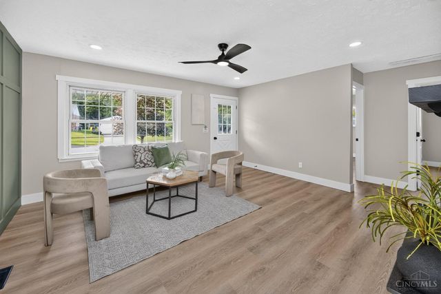 10944 Lemarie Drive, Sharonville, OH 45241
