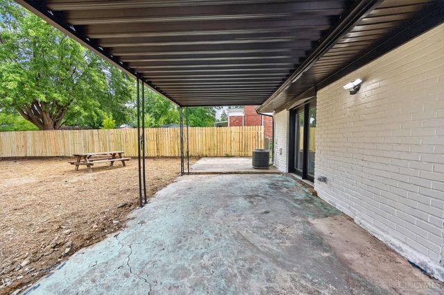 10944 Lemarie Drive, Sharonville, OH 45241
