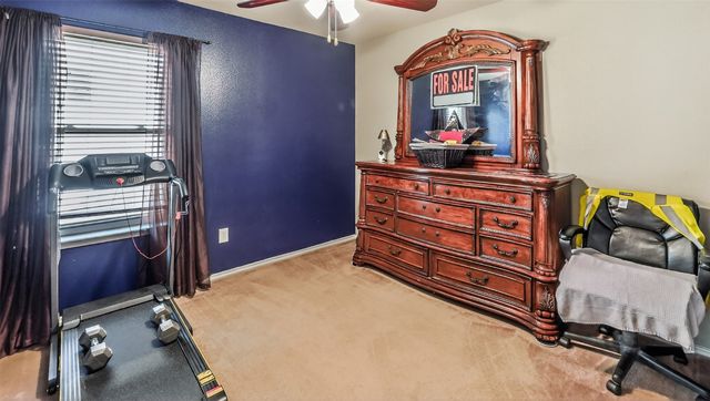 424 Summer Tree Drive, Hutchins, TX 75141