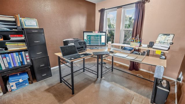 424 Summer Tree Drive, Hutchins, TX 75141