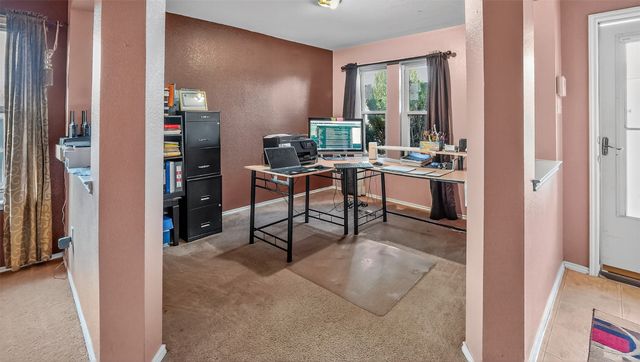 424 Summer Tree Drive, Hutchins, TX 75141