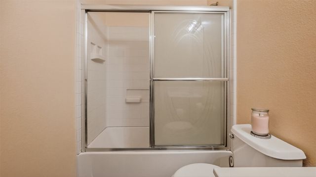 424 Summer Tree Drive, Hutchins, TX 75141