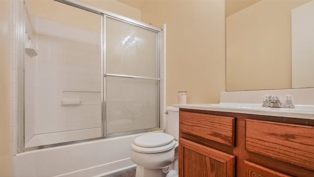 424 Summer Tree Drive, Hutchins, TX 75141