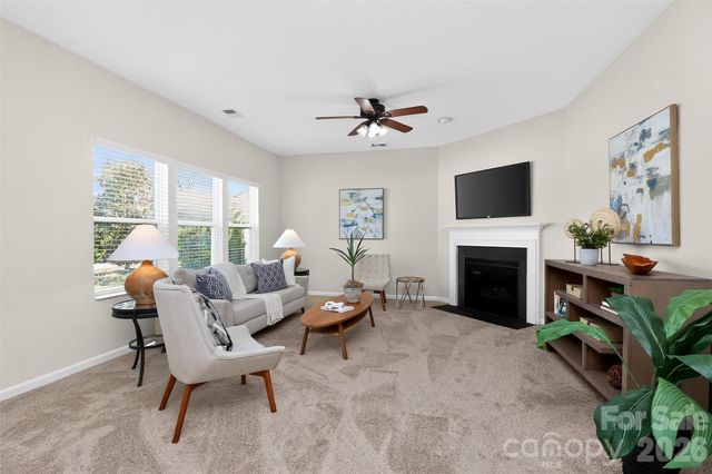 903 Traditions Park Drive, Pineville, NC 28134