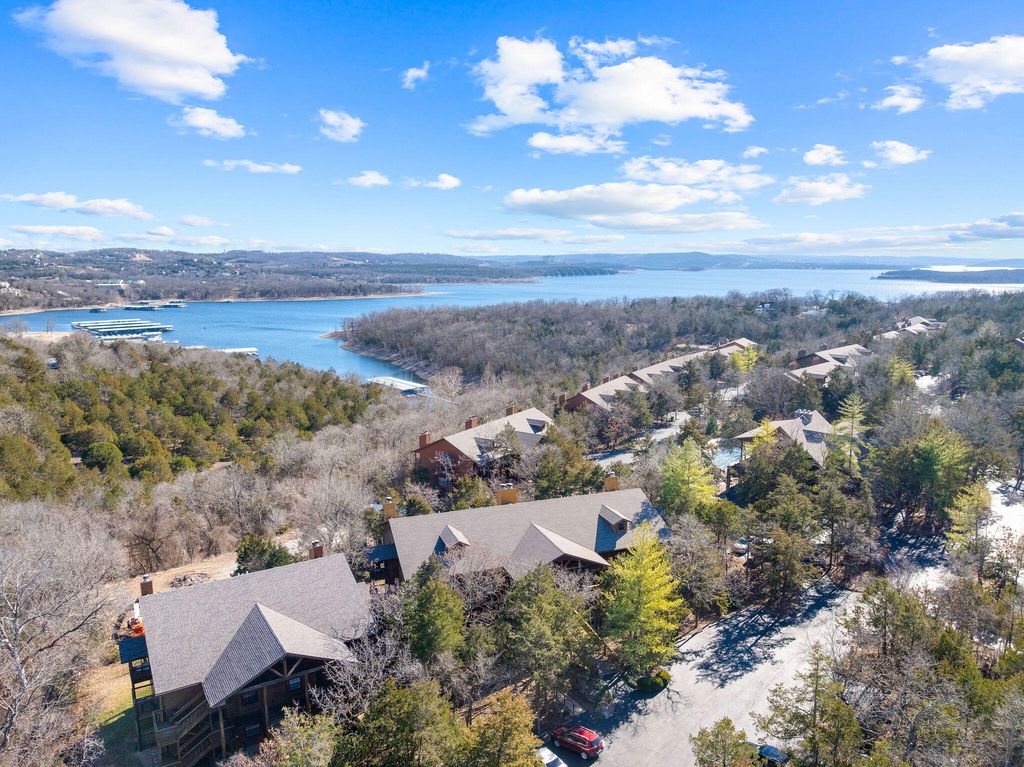 24 Village Trail 6, Branson, MO 65616