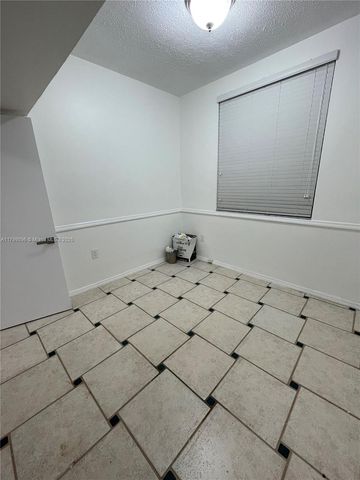 63 NW 51st Ave 63, Miami, FL 33126