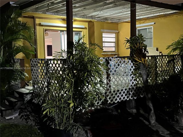 63 NW 51st Ave 63, Miami, FL 33126